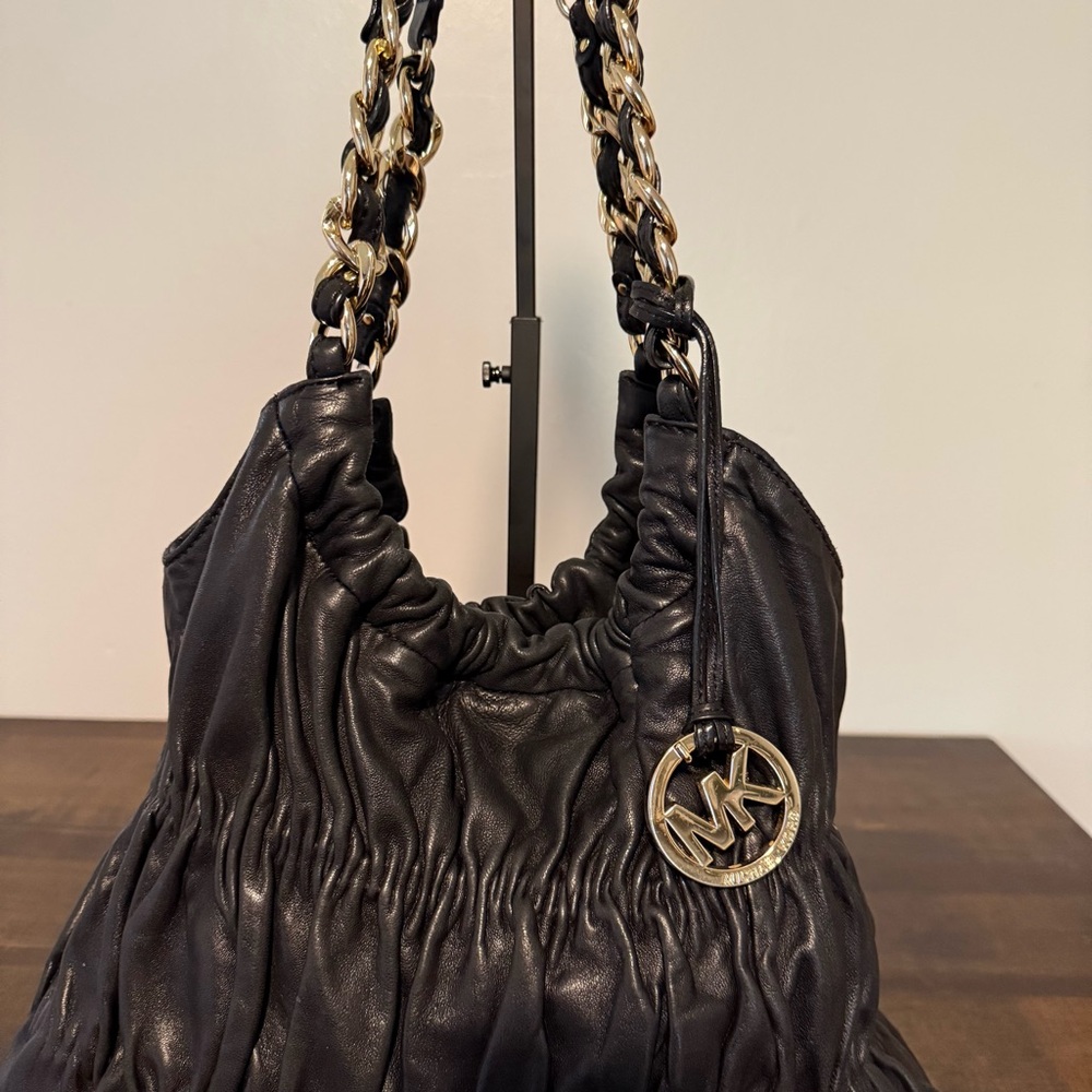Michael Kors Black Shoulder Bag - Picture 3 of 8